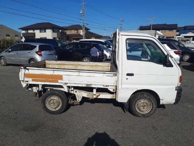 SUZUKI CARRY TRUCK