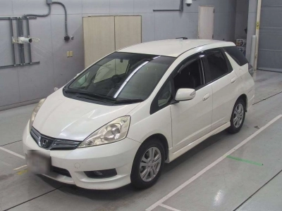 HONDA FIT SHUTTLE