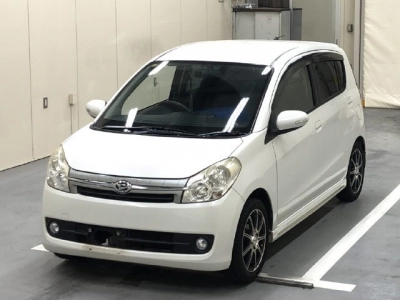 DAIHATSU MIRA CUSTOM