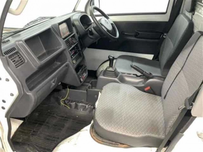 NISSAN NT100 CLIPPER