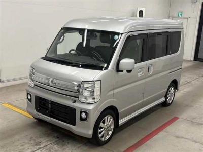 NISSAN NV100 CLIPPER RIO