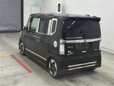 HONDA N BOX CUSTOM