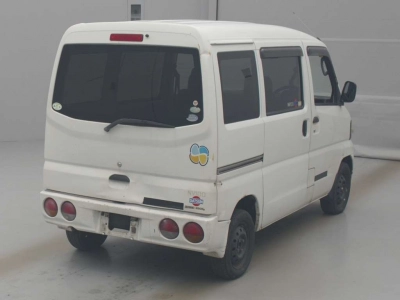 NISSAN CLIPPER VAN