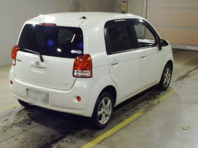 TOYOTA PORTE