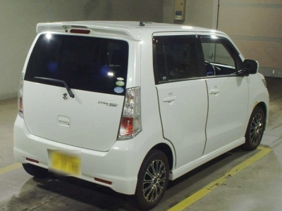 SUZUKI WAGON R STINGRAY
