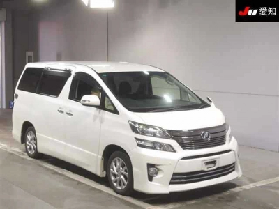TOYOTA VELLFIRE