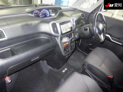 MITSUBISHI DELICA D:2