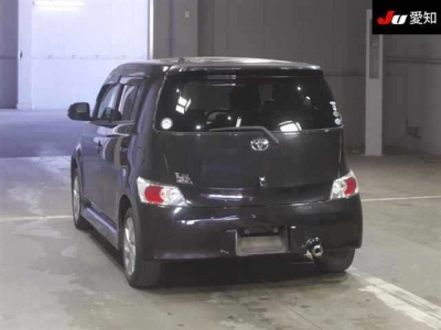 TOYOTA BB