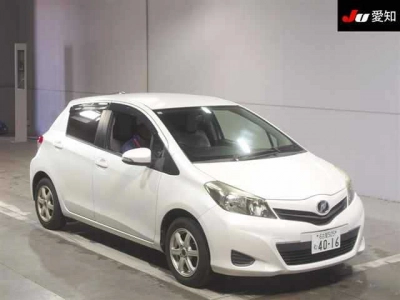TOYOTA VITZ