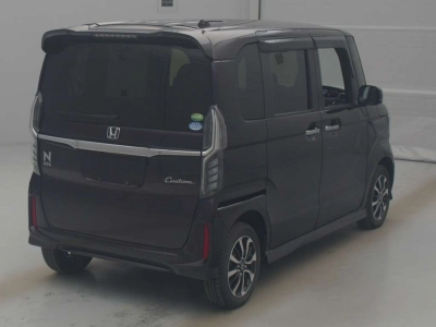 HONDA N BOX CUSTOM