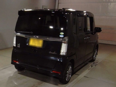 HONDA N BOX CUSTOM
