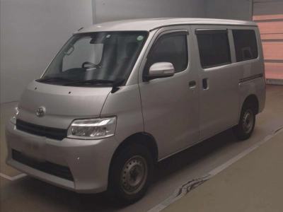 TOYOTA TOWN ACE VAN