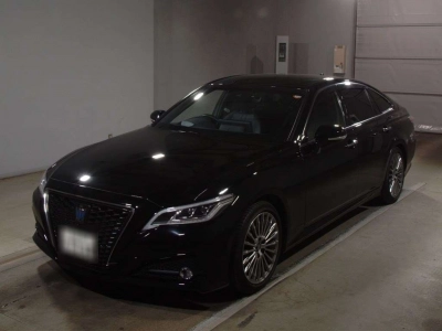 TOYOTA CROWN HYBRID
