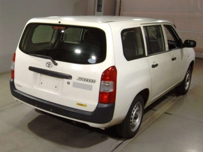 TOYOTA SUCCEED WAGON