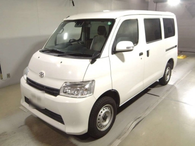 TOYOTA TOWN ACE VAN