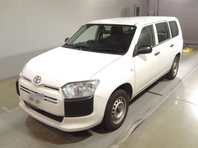 TOYOTA SUCCEED WAGON