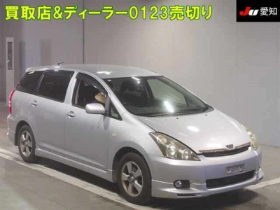 TOYOTA WISH