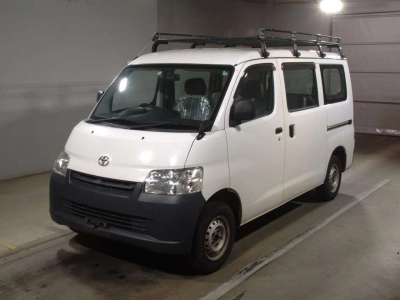 TOYOTA TOWN ACE VAN