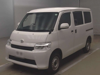 TOYOTA TOWN ACE VAN