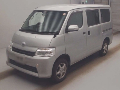 TOYOTA TOWN ACE VAN