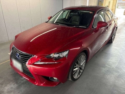 LEXUS IS