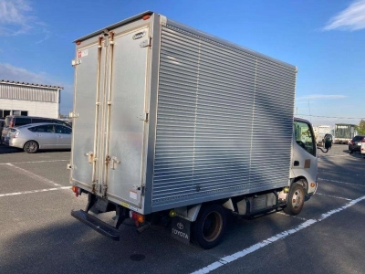TOYOTA DYNA TRUCK