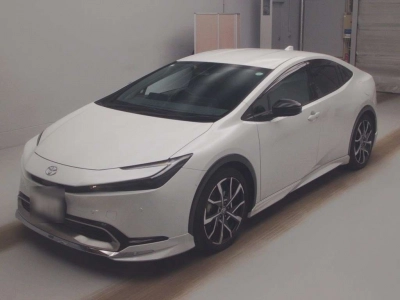 TOYOTA PRIUS PHV