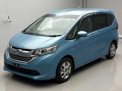 HONDA FREED + HYBRID