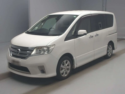 NISSAN SERENA