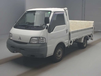MITSUBISHI DELICA TRUCK