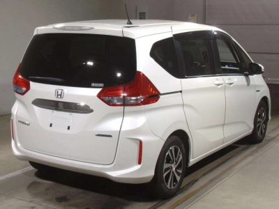 HONDA FREED HYBRID