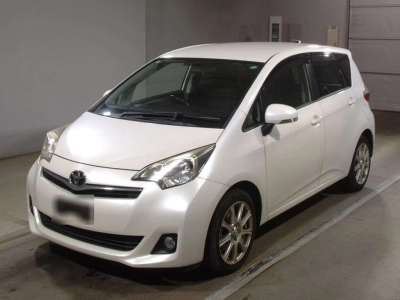 TOYOTA RACTIS