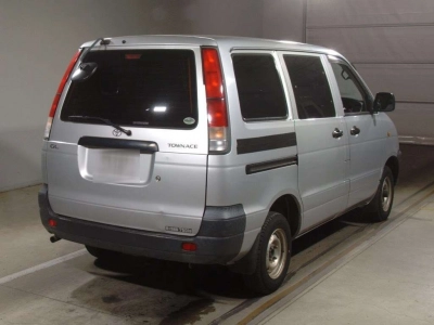 TOYOTA TOWN ACE VAN