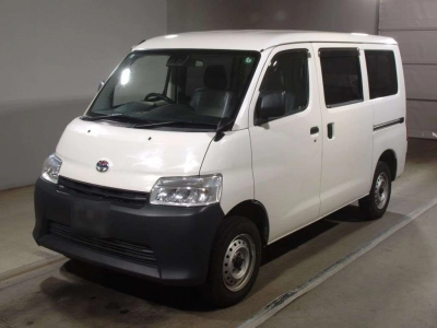 TOYOTA TOWN ACE VAN
