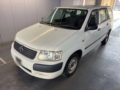 TOYOTA SUCCEED VAN