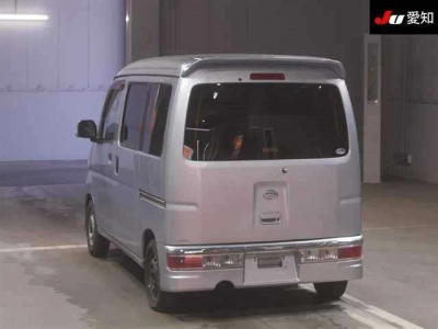 DAIHATSU HIJET VAN