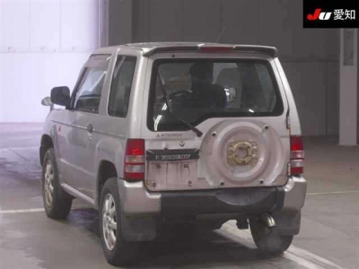 MITSUBISHI PAJERO MINI