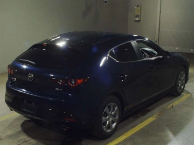 MAZDA MAZDA3 FASTBACK