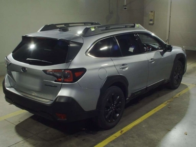 SUBARU OUTBACK