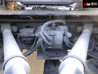 MITSUBISHI FUSO SUPER GREAT