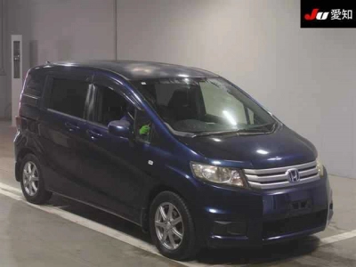HONDA FREED SPIKE