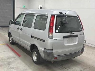 TOYOTA TOWN ACE VAN