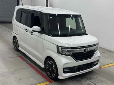 HONDA N BOX CUSTOM
