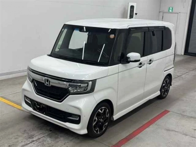 HONDA N BOX CUSTOM