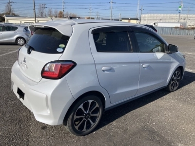 MITSUBISHI MIRAGE