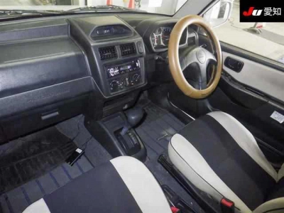 MITSUBISHI PAJERO MINI