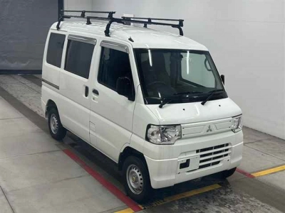 MITSUBISHI MINICAB MIEV
