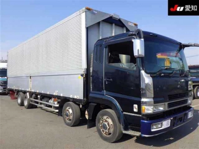 MITSUBISHI FUSO SUPER GREAT