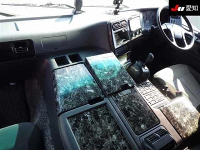 MITSUBISHI FUSO SUPER GREAT