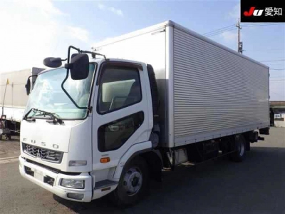 MITSUBISHI FUSO FIGHTER